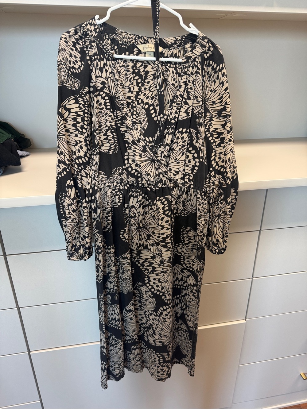 Presley Skye Black & Cream Floral-Print Midi Dress